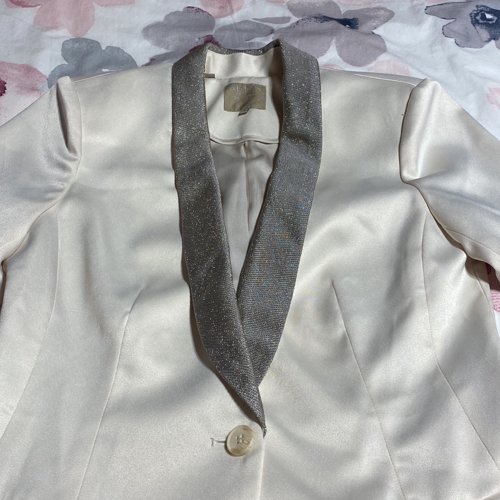 Guess Cream Blazer with Silver Sparkles & Shoulder Pads Size 8 - Picture 3 of 11